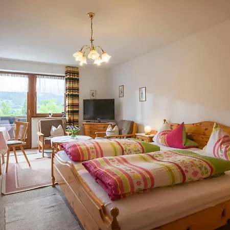 Hotel Gaestehaus Schreyer *